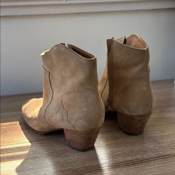 Isabel Marant Tan Suede Ankle Boots - Picture 2 of 11